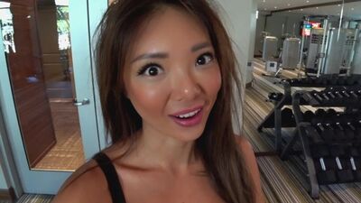 Твой личный тренер азиаточка