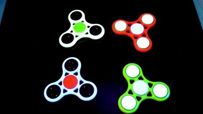 Самые крутые спиннеры. Флуоресцентные спиннеры. Fluorescent cool spinners