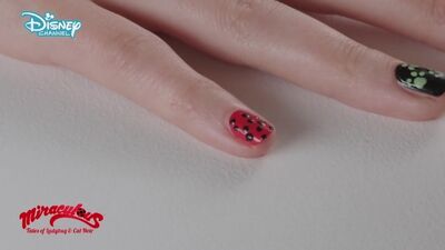 Своими руками №10|DIY|Маникюр в стиле Леди Баг и Супер Кота