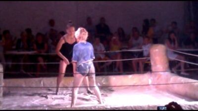 Грязевые Бои в НК "КоКоС" (Новофедоровка) бой на раздевание