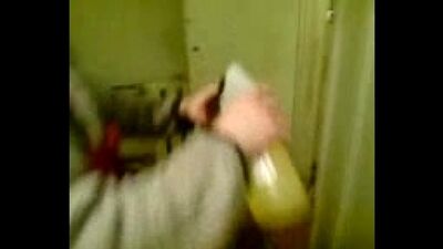 Занимательная бытовая химия. Фольга + Средство для очистки труб за 20 крон.