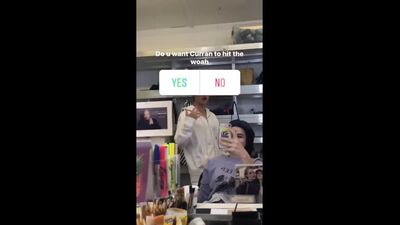 Тиган Крофт и Каррен Уолтерс на съемках "Титанов"