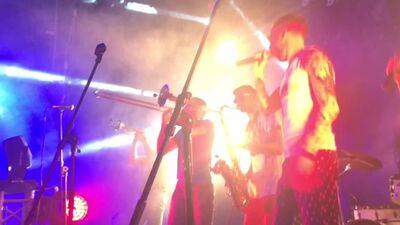 ШНУРКИ - Подари мне, Санта, антидепрессанты!