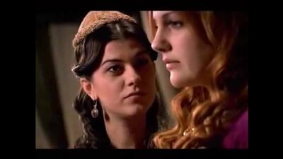 Нигяр-калфа и Хюррем об отравлении Гюльнихаль. Нигяр-калфа: "Не надо мне такой любви"