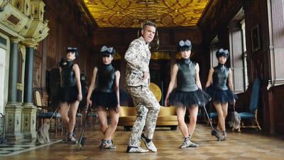 Robbie Williams - Party Like A Russian - Official Video