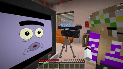 СИРЕНОГОЛОВЫЙ В РЕАЛЬНОЙ ЖИЗНИ в МАЙНКРАФТ НО ДЕВУШКА НУБ И ПРО ВИДЕО ТРОЛЛИНГ M