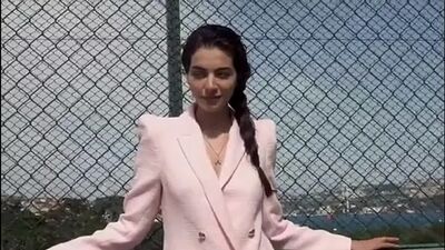 Мелиса Аслы Памук для RE TOUCH MAG