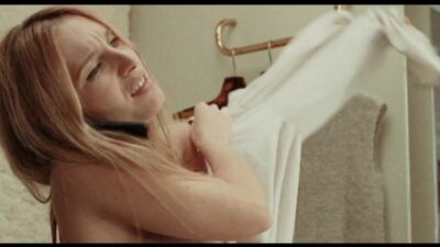 Annabelle Dexter-Jones Nude - Cecile on the Phone (2017) HD 1080p Watch Online / Аннабелль Декстер-Джонс