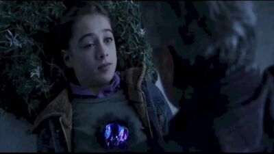 Raffey_cassidy_showreel_high_res