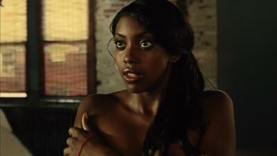 Condola Rashad Nude (covered) - 30 Beats (2012) HD 1080p Watch Online / Кондола Рашад - 30 ударов