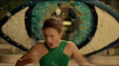 Indila | Ainsi Bas La Vida