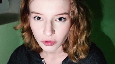 Нет у меня денег на гостиницу. Будешь в подъезде хуй сосать!