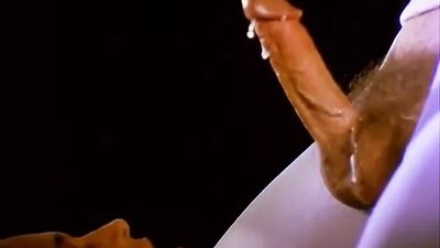 За зеленой дверью (1972)