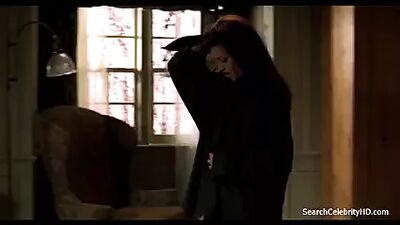 Leslie Bega - сопрано s04e08