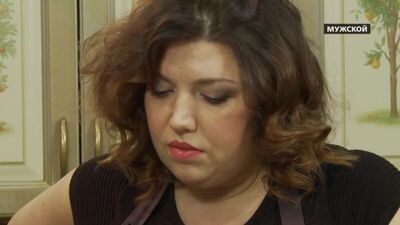 Екатерина Скулкина готовит жаркое из куриных сердец. Моя Кухня 83