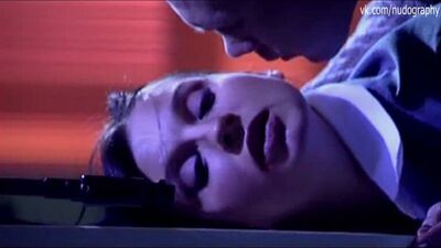 Екатерина Стриженова в сериале "Кобра: Антитеррор" (2003)