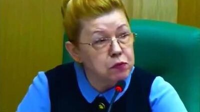 Елена Мизулина