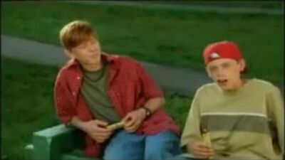 Айза в рекламе батончика «Финт»