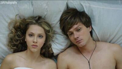 Анастасия Новикова голая в фильме "Танцуй со мной" (2016, Михаил Шевчук) 1080p