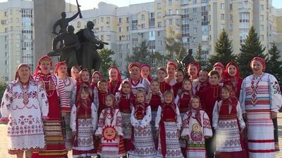 Ансамбль Околица поздравляет В. В. Путина с днем рождения