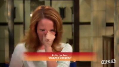 Актеры "Их перепутали в роддоме" рассказывают о своих любимых жестах