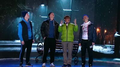 Гопники против интеллигента - Ковбои здесь тихие - Уральские Пельмени