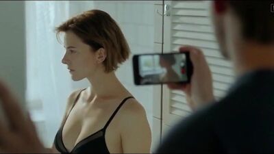 Бизнес-леди трахнули после ужина