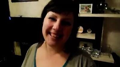 Русская девушка проиграла пари, три желания