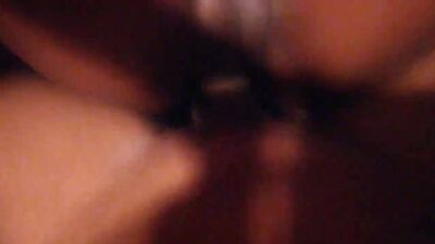 39-летняя черная милфа, мать четверых изменяет