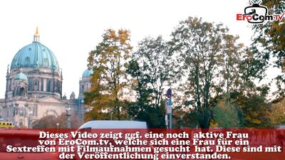 MATURE GIRL PICKS UP GIRL FOR FIRST TIME LESBIAN EROCOM DATE