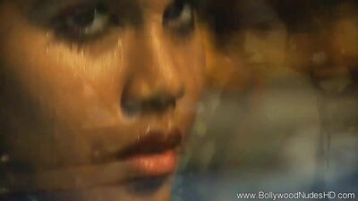 Болливудская эротика из Азии