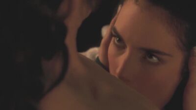 Sadie Frost, Winona Ryder, Monica Bellucci, etc Naked - Dracula (1992)