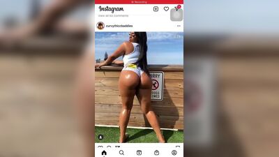 Огромная шлюха-баба трясет ее маслянистой задницей