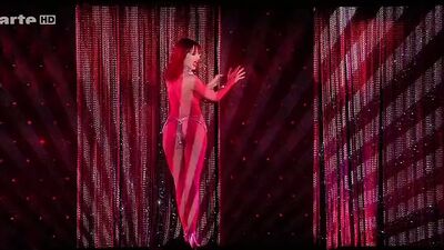 Сумасшедшая лошадь - но я хорошая девушка