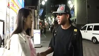 Японку переоборудовали в большой черный член в отеле (без цензуры)