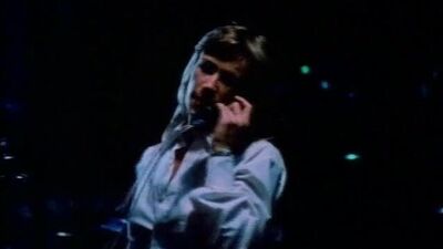 Трахаю винтажную зрелую милфу-крошку