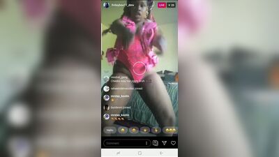 Я ебу шлюху в нижнем белье, тверкают