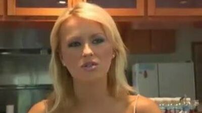 Горячую милфу Дашу жестко трахнули и трахнули в анал