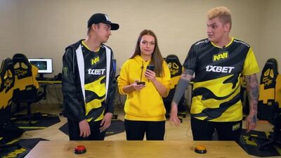 NAVI Iceberg и AWF - Ответь за 5 секунд Челлендж