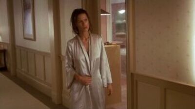 Rhona Mitra - Hollow Man (2000)