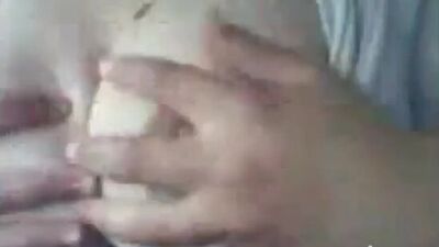 Смертница из Игил зомбирует террориста своими сиськами. Шок (порно минет анал си