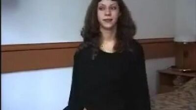 Сёстры близняшки на порно кастинге