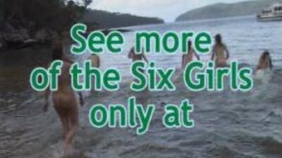 Много нудисток голых