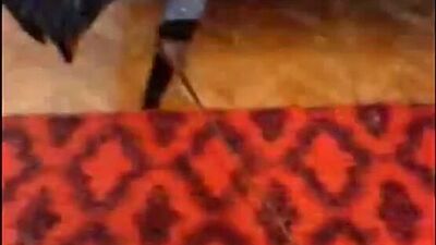 Засунул в пизду пульт от телевизора