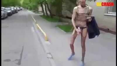 Панин дрочит на улице жесть! скандальное видео с паниным