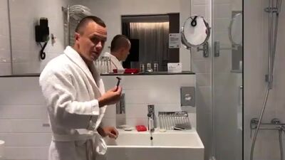 Илья Соболев пародия на Дмитрия Киселёва в номере Навального