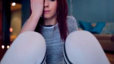 Нюша мастурбирует видео