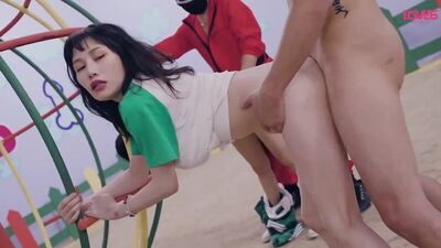 Азиатская секс пародия на сериал Squid Game