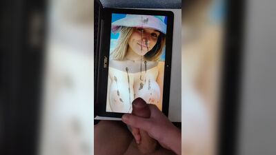 Megnutt02 трибьют спермы только для поклонников