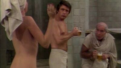 Valerie Perrine Nude - Steambath (US 1973)
